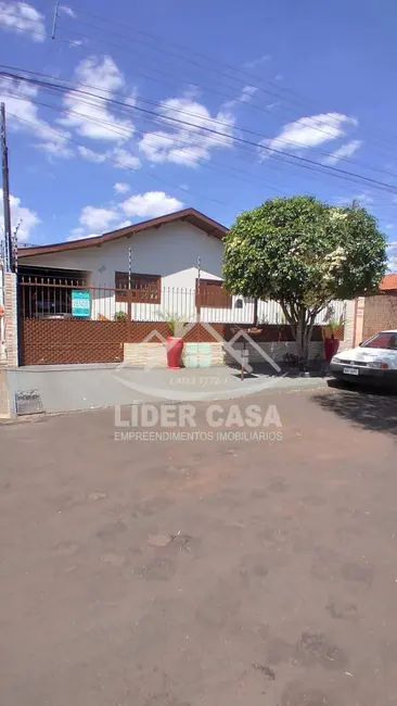 Foto 1 de Casa com 3 quartos à venda, 110m2 em Jardim Alto da Boa Vista, Arapongas - PR
