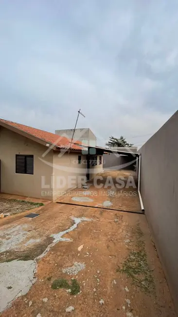 Casa com 2 quartos à venda, 40m2 em Residencial Araucárias I, Arapongas - PR - imagem 3 Foto 3 de Casa com 2 quartos à venda, 40m2 em Residencial Araucárias I, Arapongas - PR