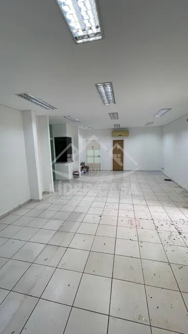Foto 9 de Sala Comercial para alugar, 190m2 em Centro, Arapongas - PR