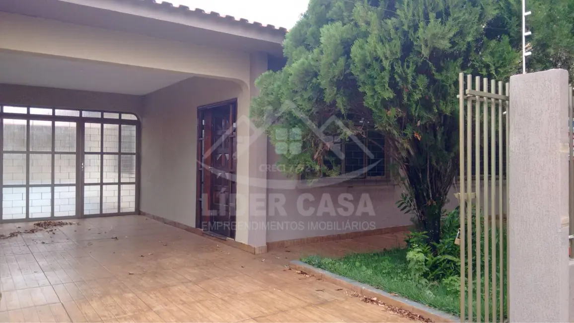 Foto 2 de Casa com 3 quartos à venda, 171m2 em Jardim Baroneza, Arapongas - PR