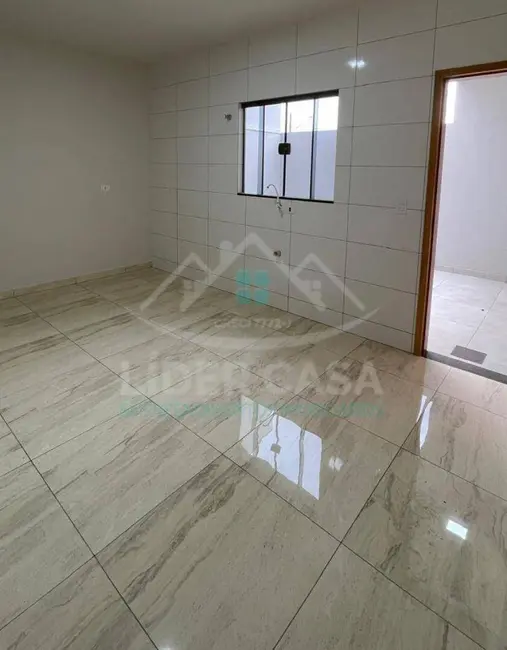 Casa com 3 quartos à venda, 81m2 em Jardim Interlagos II, Arapongas - PR - imagem 9 Foto 9 de Casa com 3 quartos à venda, 81m2 em Jardim Interlagos II, Arapongas - PR