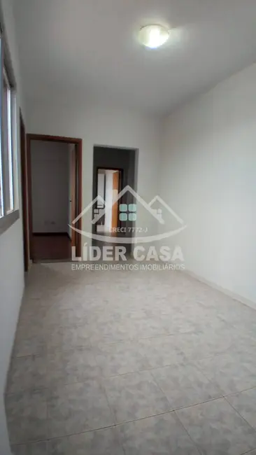 Foto 6 de Apartamento com 3 quartos para alugar em Centro, Arapongas - PR