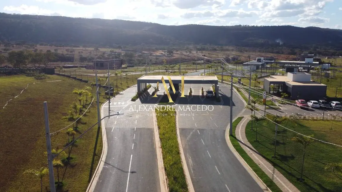 Foto 5 de Lote de Condomínio à venda, 300m2 em Montes Claros - MG