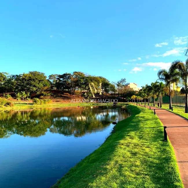 Foto 5 de Lote de Condomínio à venda, 721m2 em Sagrada Família, Montes Claros - MG