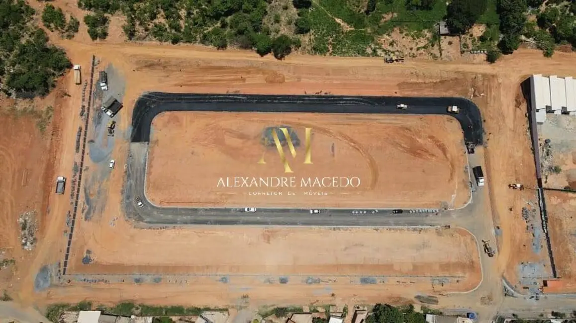 Foto 4 de Lote de Condomínio à venda, 180m2 em Santo Inácio, Montes Claros - MG