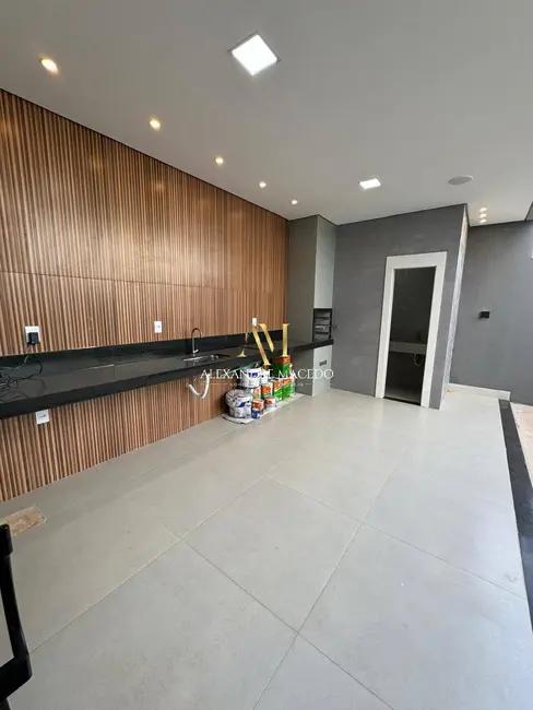 Foto 4 de Casa de Condomínio com 3 quartos à venda, 200m2 em Montes Claros - MG