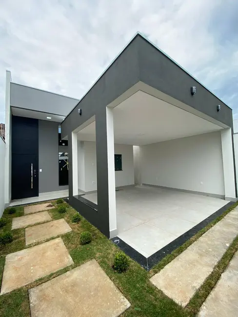Foto 9 de Casa com 3 quartos à venda, 255m2 em Planalto, Montes Claros - MG