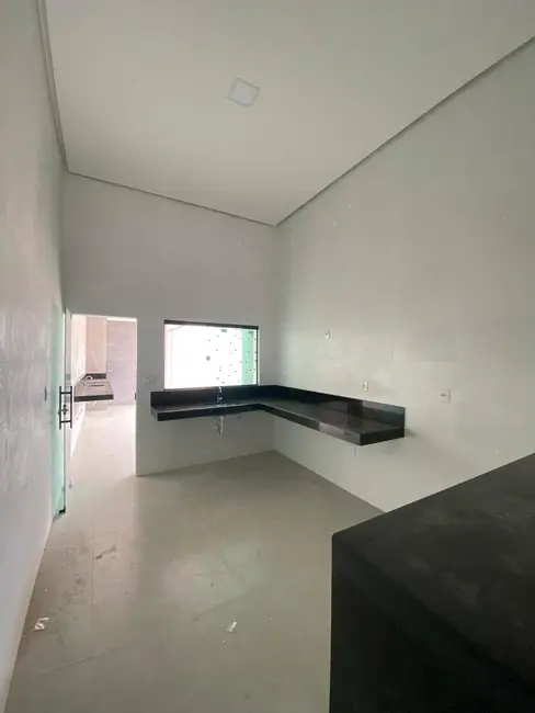Foto 8 de Casa com 3 quartos à venda, 255m2 em Planalto, Montes Claros - MG
