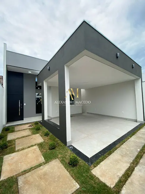 Foto 9 de Casa com 3 quartos à venda, 255m2 em Planalto, Montes Claros - MG
