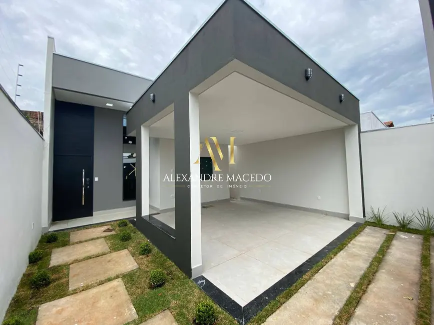Foto 7 de Casa com 3 quartos à venda, 255m2 em Planalto, Montes Claros - MG