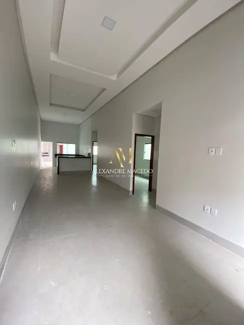 Foto 5 de Casa com 3 quartos à venda, 255m2 em Planalto, Montes Claros - MG