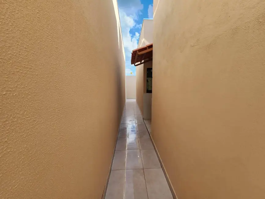 Foto 9 de Casa com 2 quartos à venda, 90m2 em Jardim Olímpico, Montes Claros - MG