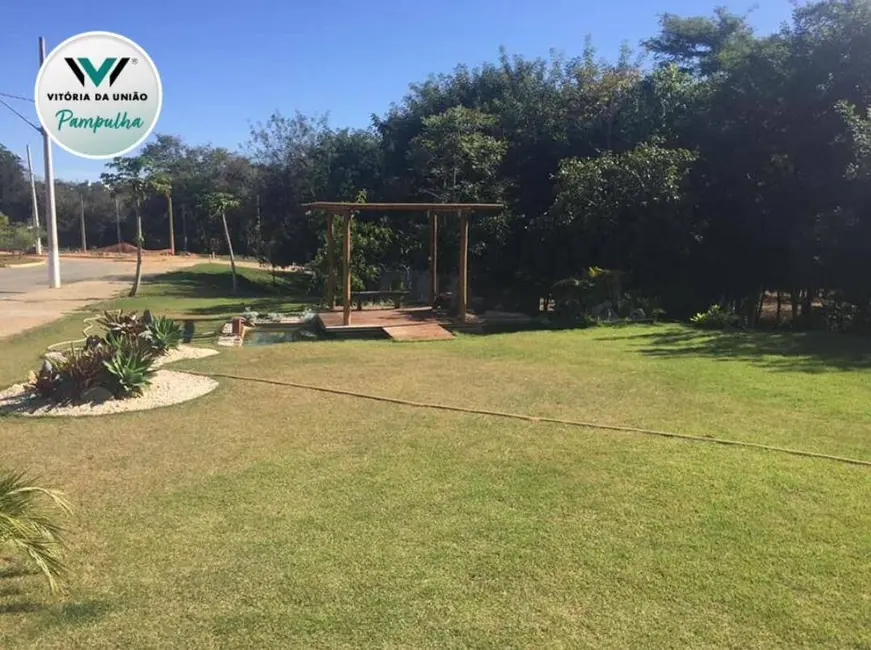Foto 4 de Terreno / Lote à venda, 360m2 em Montes Claros - MG