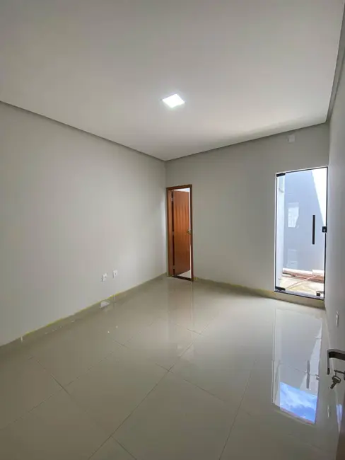 Foto 8 de Casa com 3 quartos à venda, 126m2 em Montes Claros - MG