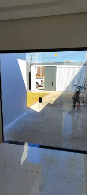 Casa com 3 quartos à venda, 124m2 em Montes Claros - MG - imagem 2 Foto 2 de Casa com 3 quartos à venda, 124m2 em Montes Claros - MG