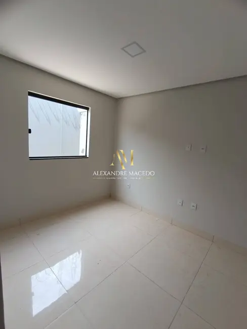 Foto 7 de Casa com 3 quartos à venda, 124m2 em Montes Claros - MG