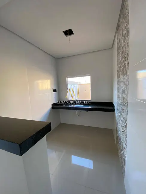 Casa com 2 quartos à venda, 90m2 em Independência, Montes Claros - MG - imagem 5 Foto 5 de Casa com 2 quartos à venda, 90m2 em Independência, Montes Claros - MG