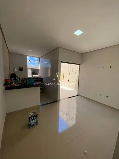 Foto 4 de Casa com 2 quartos à venda, 110m2 em Acácias, Montes Claros - MG