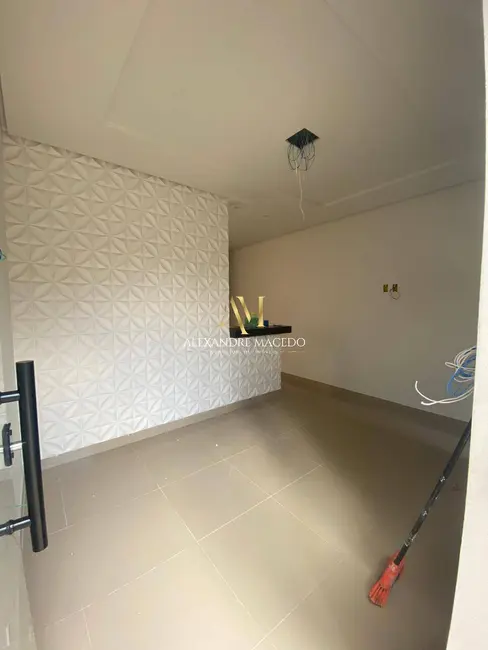 Foto 4 de Casa com 2 quartos à venda, 100m2 em Acácias, Montes Claros - MG