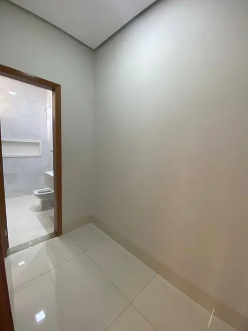 Foto 9 de Casa com 3 quartos à venda, 150m2 em Delfino Magalhães, Montes Claros - MG