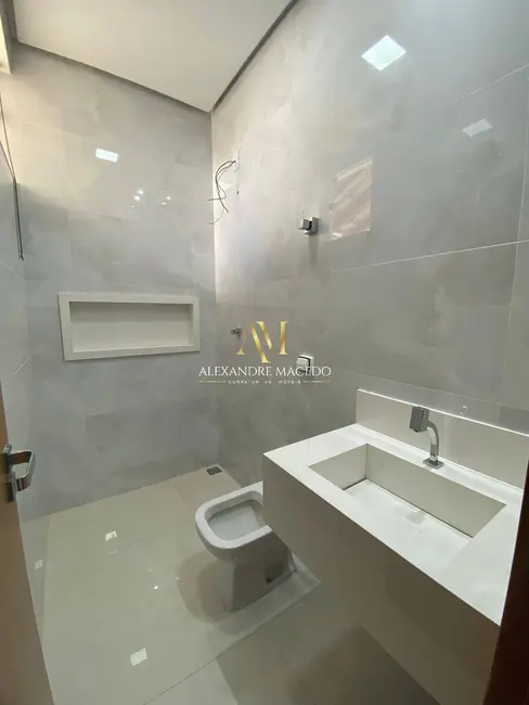 Foto 7 de Casa com 3 quartos à venda, 150m2 em Delfino Magalhães, Montes Claros - MG