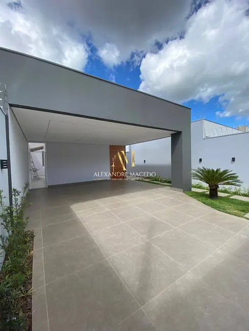 Foto 6 de Casa com 3 quartos à venda, 299m2 em Ibituruna, Montes Claros - MG