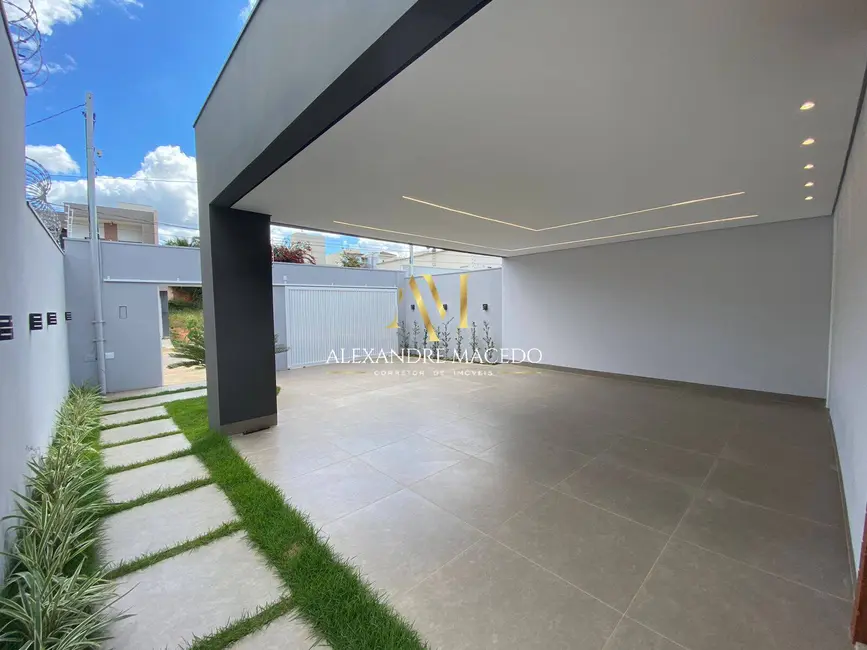 Foto 9 de Casa com 3 quartos à venda, 299m2 em Ibituruna, Montes Claros - MG