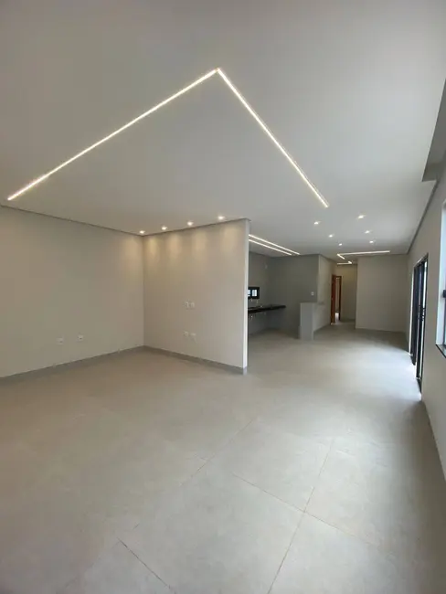 Foto 8 de Casa com 3 quartos à venda, 299m2 em Ibituruna, Montes Claros - MG