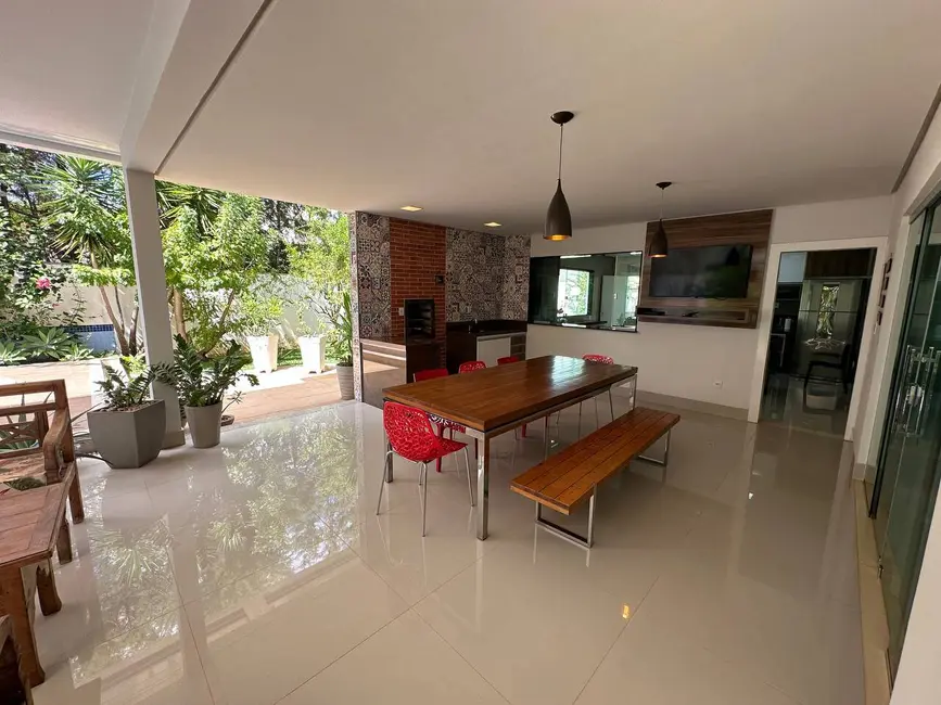 Foto 8 de Casa de Condomínio com 4 quartos à venda, 880m2 em Ibituruna, Montes Claros - MG