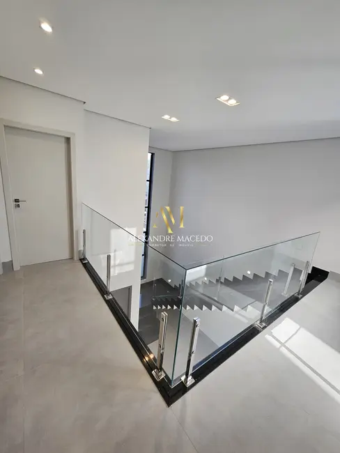 Foto 8 de Casa com 4 quartos à venda, 300m2 em Morada da Serra, Montes Claros - MG