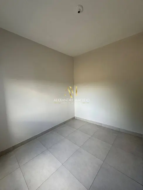 Foto 5 de Sobrado com 2 quartos à venda, 90m2 em Montes Claros - MG