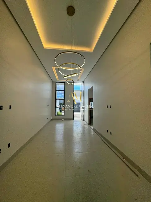 Foto 9 de Casa com 3 quartos à venda, 260m2 em Planalto, Montes Claros - MG