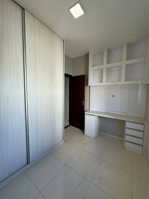 Foto 5 de Casa com 3 quartos à venda em Belvedere, Montes Claros - MG