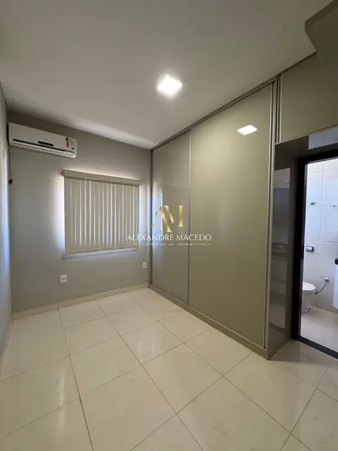 Foto 6 de Casa com 3 quartos à venda em Belvedere, Montes Claros - MG