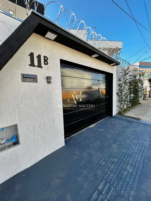 Foto 4 de Sobrado com 3 quartos à venda, 120m2 em Alice Maia, Montes Claros - MG