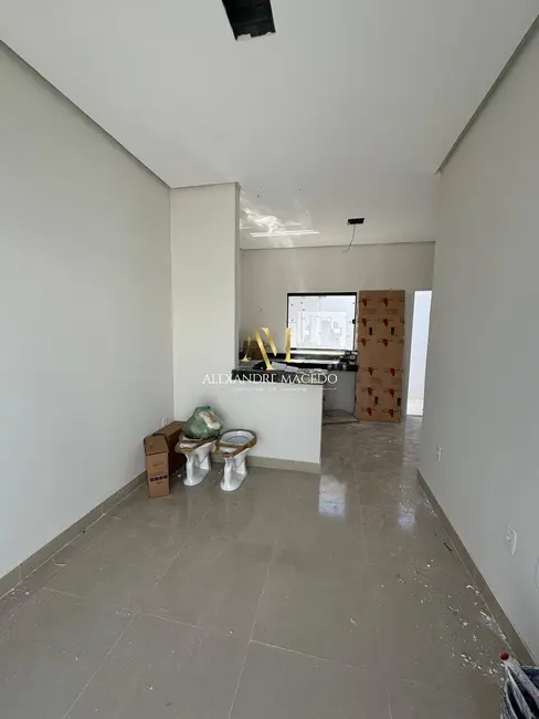 Foto 2 de Casa com 2 quartos à venda, 90m2 em Jardim Olímpico, Montes Claros - MG