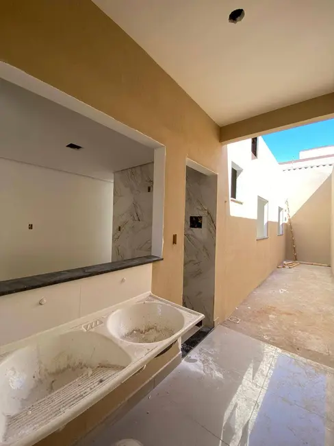 Foto 6 de Casa com 2 quartos à venda, 100m2 em Delfino Magalhães, Montes Claros - MG