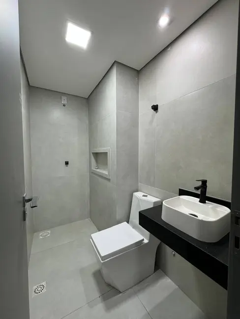 Loft / Flat à venda, 32m2 em Morada do Sol, Montes Claros - MG - imagem 2 Foto 2 de Loft / Flat à venda, 32m2 em Morada do Sol, Montes Claros - MG