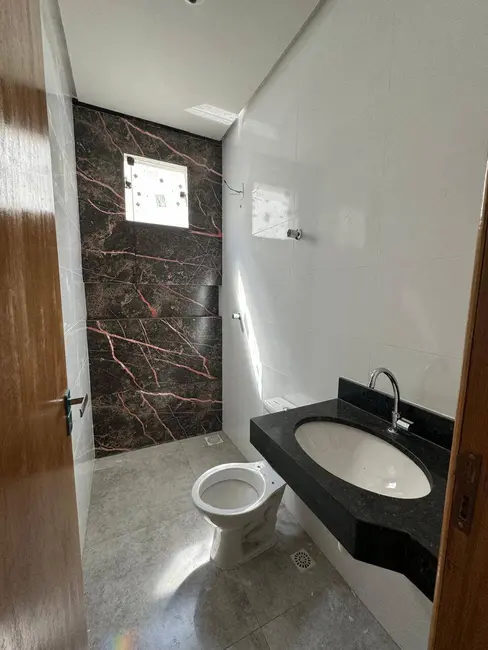 Foto 4 de Casa com 2 quartos à venda, 90m2 em Independência, Montes Claros - MG