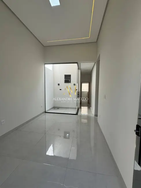 Foto 4 de Casa com 3 quartos à venda, 126m2 em Independência, Montes Claros - MG