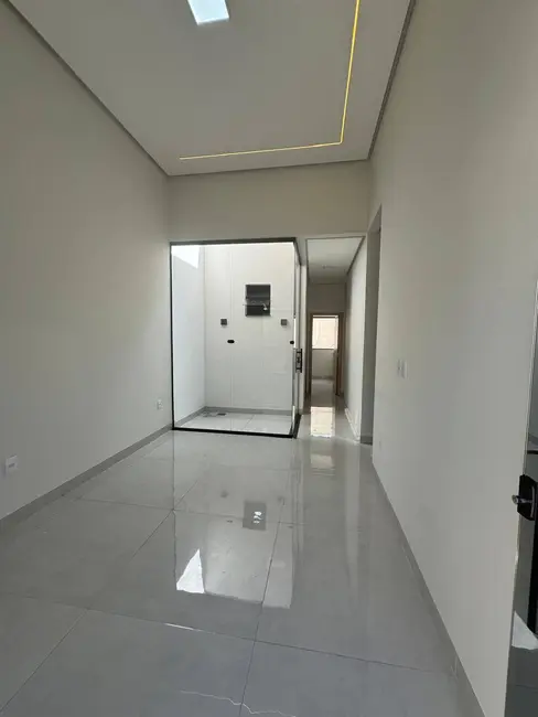 Foto 4 de Casa com 3 quartos à venda, 126m2 em Independência, Montes Claros - MG