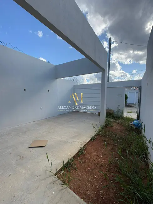 Foto 2 de Casa com 3 quartos à venda, 138m2 em Alcides Rabelo, Montes Claros - MG