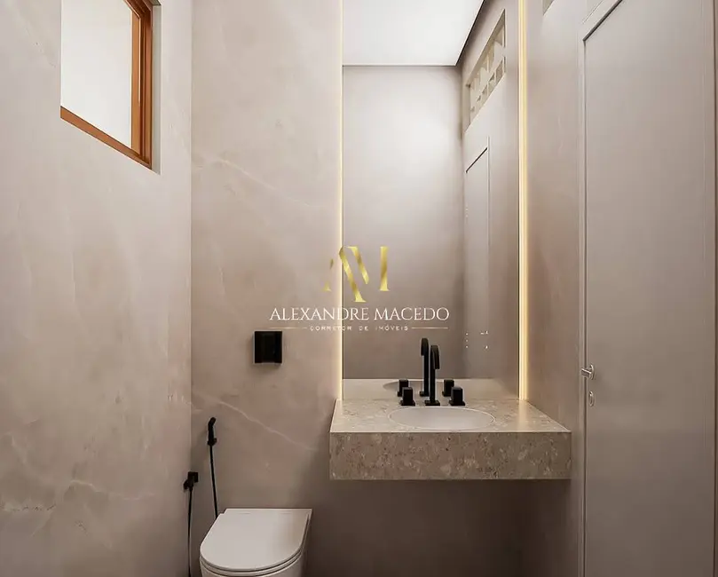 Foto 5 de Casa com 3 quartos à venda, 200m2 em Universitário, Montes Claros - MG