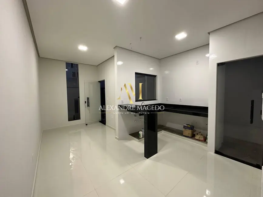 Casa com 3 quartos à venda, 100m2 em Independência, Montes Claros - MG - imagem 7 Foto 7 de Casa com 3 quartos à venda, 100m2 em Independência, Montes Claros - MG