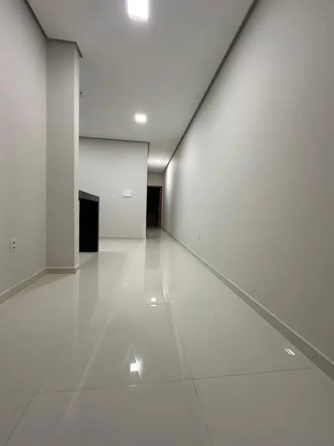 Foto 4 de Casa com 3 quartos à venda, 100m2 em Independência, Montes Claros - MG
