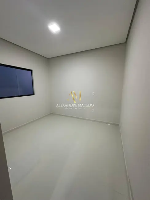 Casa com 3 quartos à venda, 100m2 em Independência, Montes Claros - MG - imagem 9 Foto 9 de Casa com 3 quartos à venda, 100m2 em Independência, Montes Claros - MG