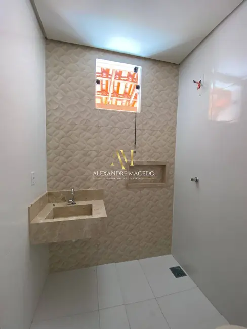 Foto 6 de Casa com 3 quartos à venda, 50m2 em Independência, Montes Claros - MG