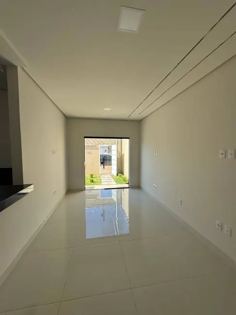 Foto 7 de Casa com 3 quartos à venda em Montes Claros - MG