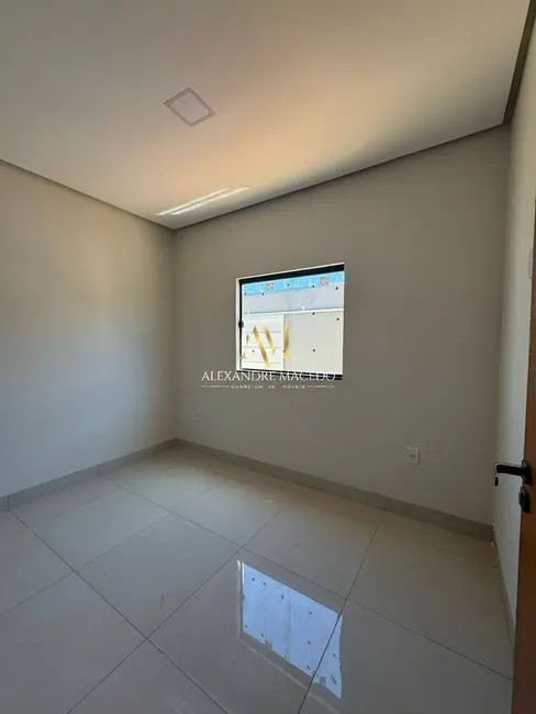 Casa com 3 quartos à venda, 60m2 em Montes Claros - MG - imagem 5 Foto 5 de Casa com 3 quartos à venda, 60m2 em Montes Claros - MG