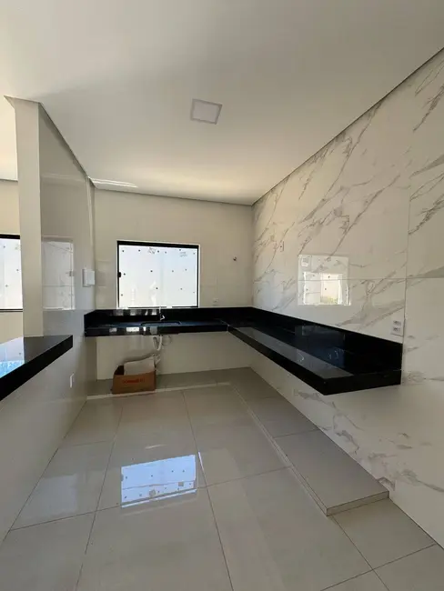 Foto 6 de Casa com 3 quartos à venda, 60m2 em Montes Claros - MG